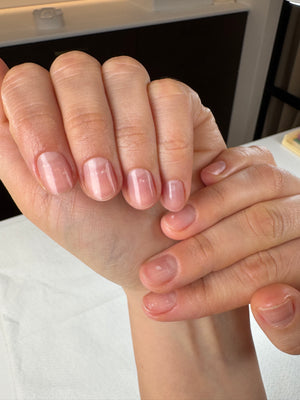 Nagai po Japoniško manikiūro atlikimo