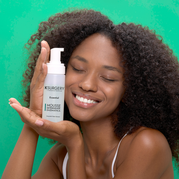 KSurgery Enzyme Cleansing Mousse – valomosios enzimų putos 170ml bteliuke.