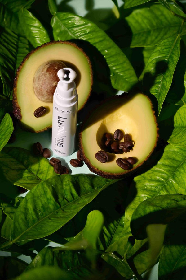 Bee Factor Luminique akių kremas su masаžuokliu 15ml.