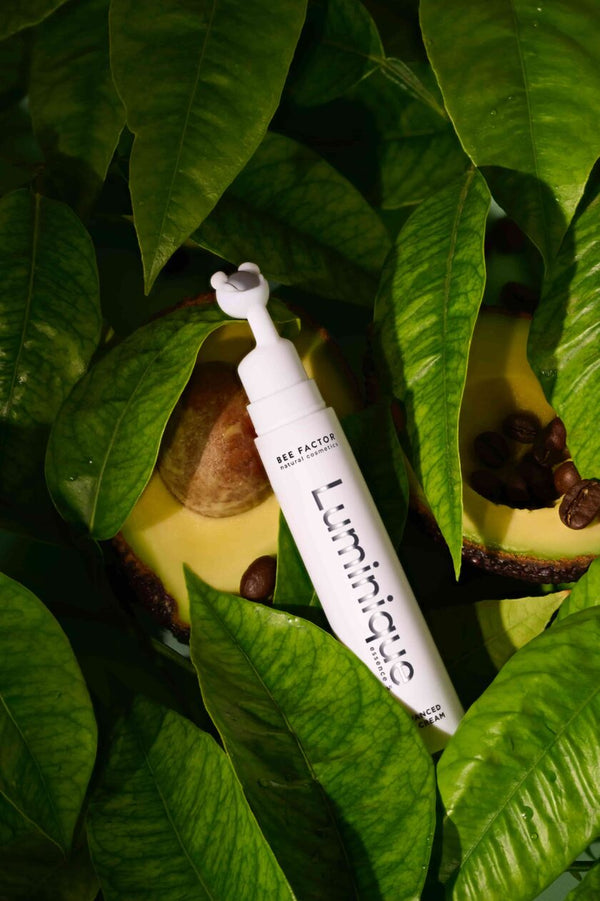 Bee Factor Luminique akių kremas su masаžuokliu 15ml.