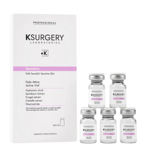 Ksurgery Sensitive Active Vial – sterilus jautrios odos kokteilių rinkinys, sudarytas iš penkių buteliukų su sidabriniais dangteliais ir balta dėžute, skirtas odos raminimui, drėkinimui ir regeneracijai po procedūrų.