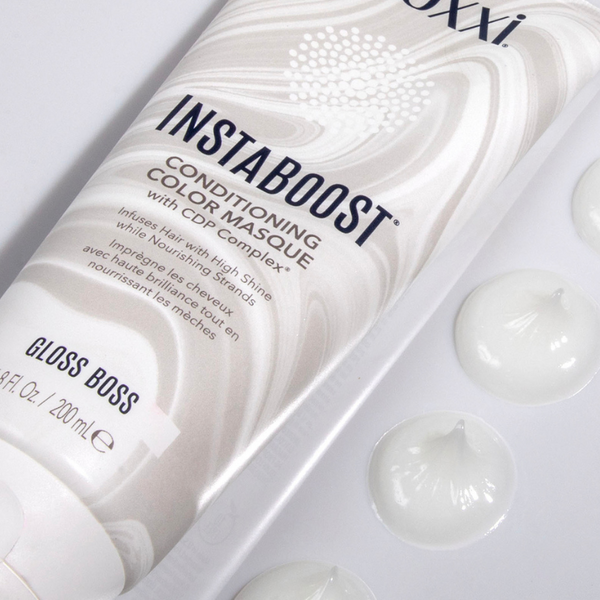 InstaBoost™ Gloss Boss spalvos atnaujinimo kaukė (be pigmento)