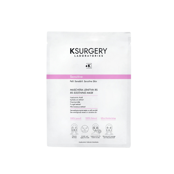 KSurgery RS Soothing Mask“ – veido kaukės pakuotė jautriai odai, su rožiniu akcentu ir veikliųjų medžiagų sąrašu, skirta drėkinimui ir raminimui.